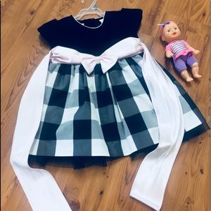 🌈🌈Youngland baby dress size 2t🌈🌈